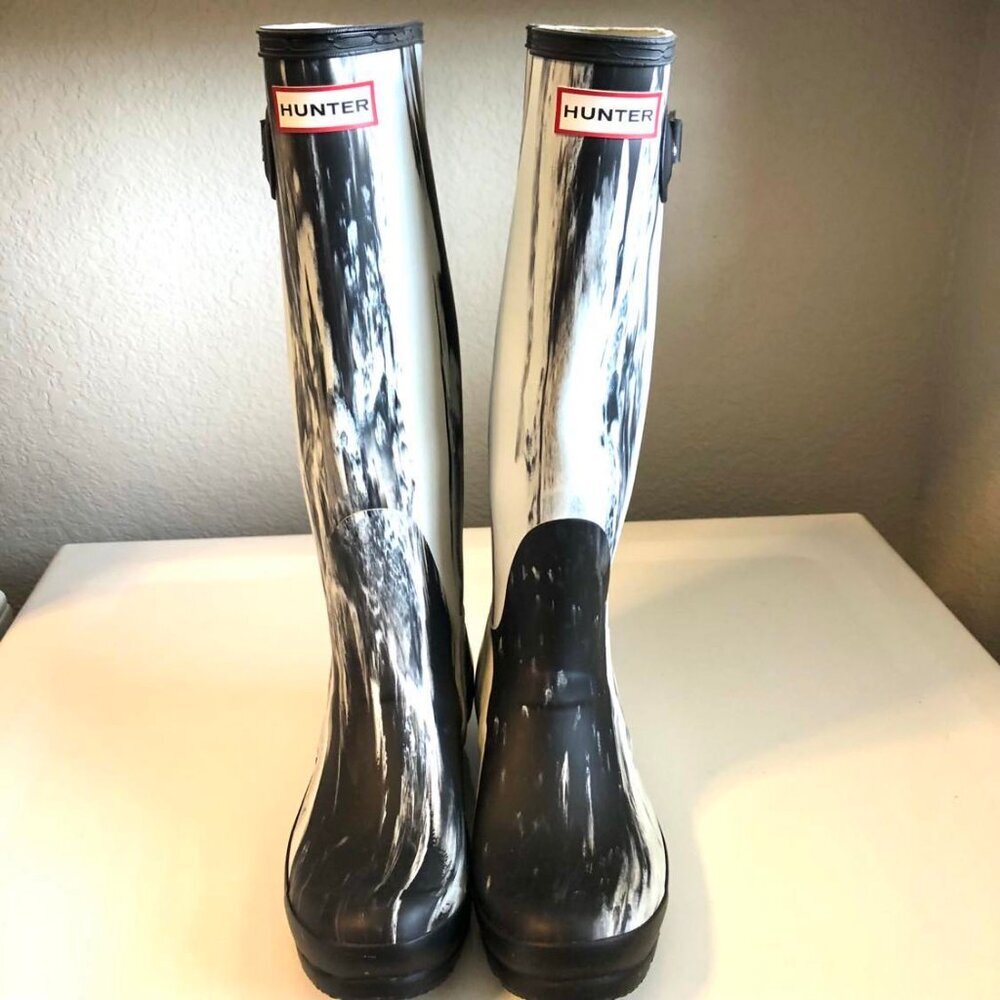 HUNTER ORIGINAL LTD ED Nightfall Tall Rain Boot Wellies Wh\Blk 6 - Picture 3 of 7